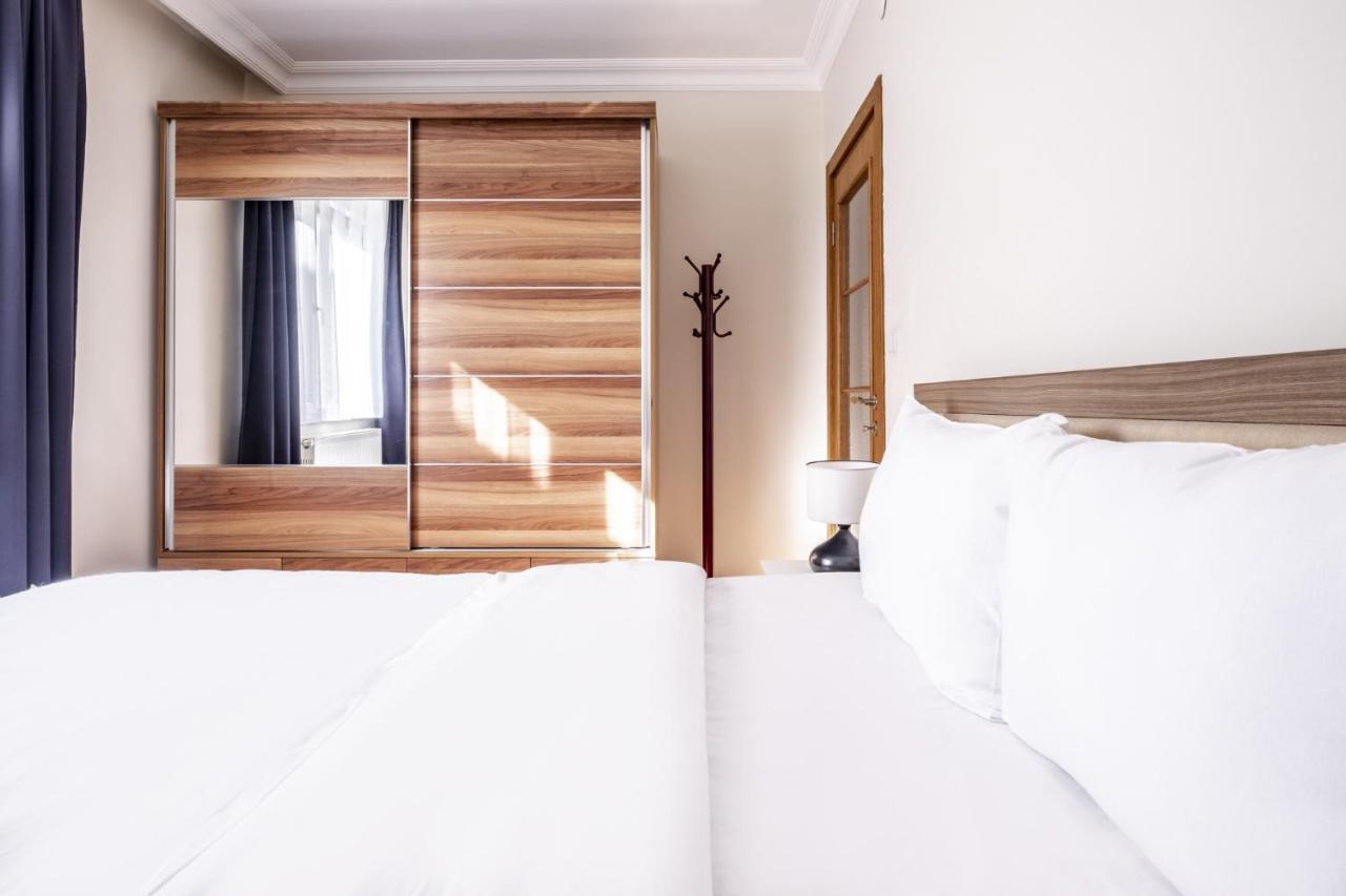 Flat In Maltepe With Balcony Near Shopping Malls Istanbul
