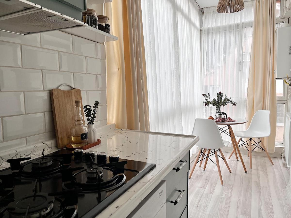 Charm And Cosy 2br