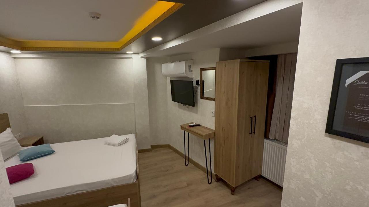 Golden Sail Old Otel