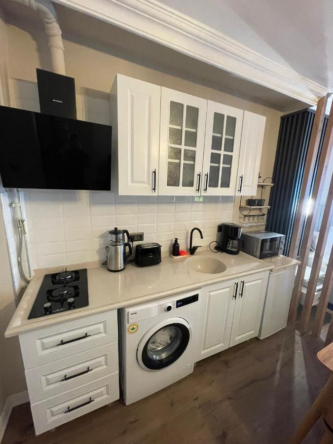 Golden Arrow Suites *