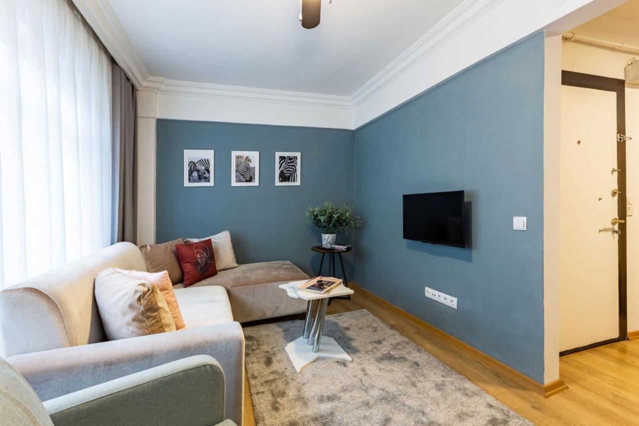 Apartment Missafir Impressive Flat In The Heart Of Cihangir Beyoglu