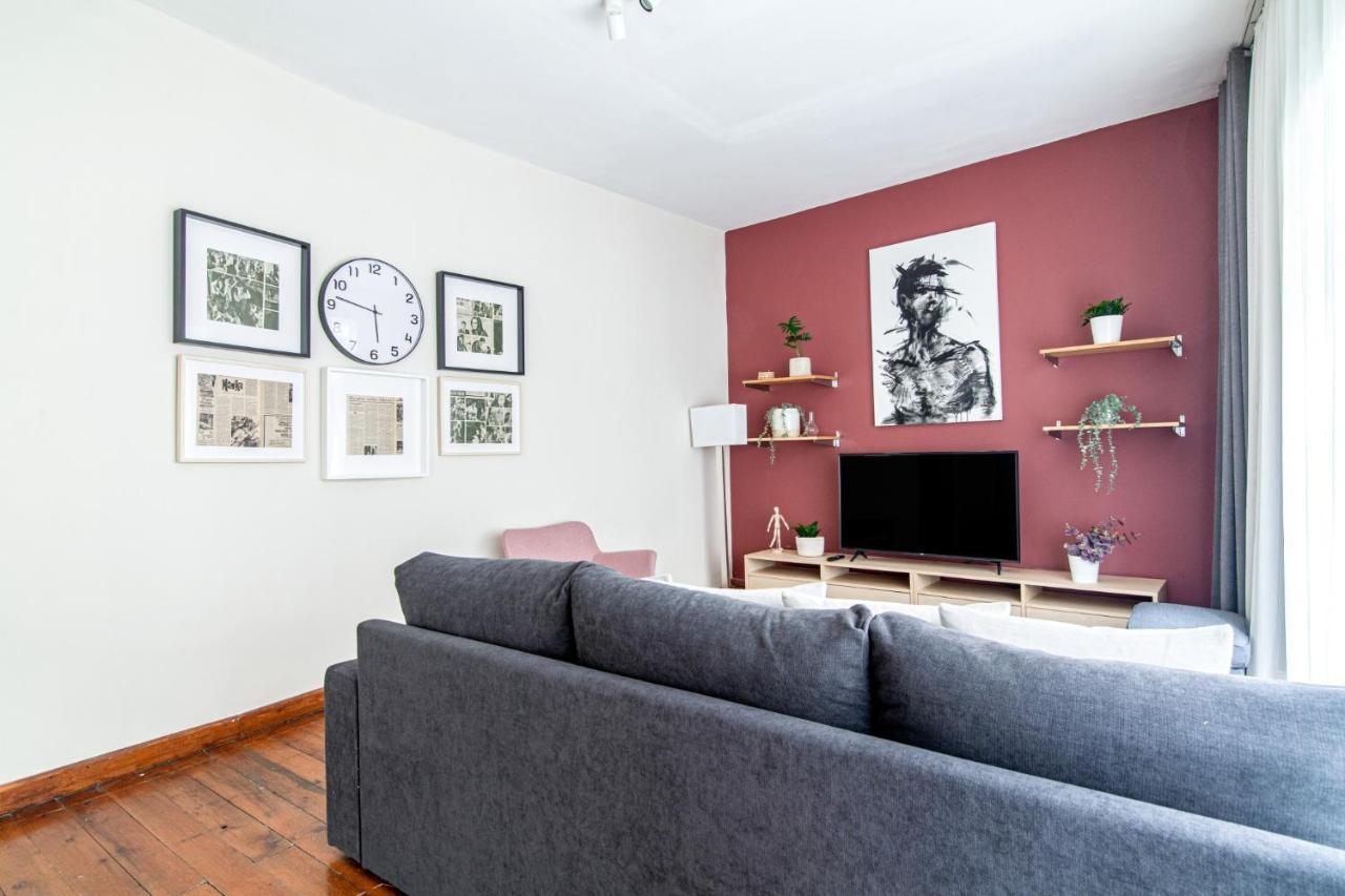Daire Sleek Flat Within Walking Distance To Pera Museum *