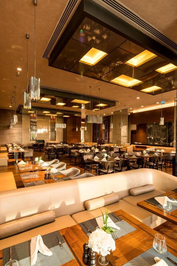 Sheraton Grand Atasehir 5*