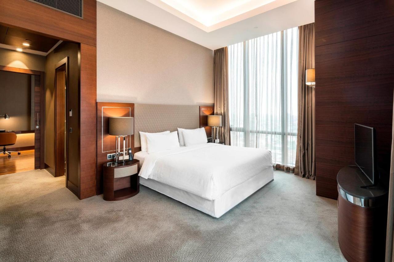 Sheraton Grand Atasehir Hotel