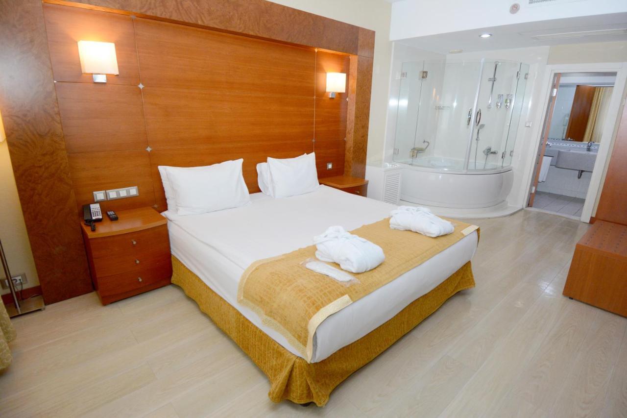 By Ihg 5*