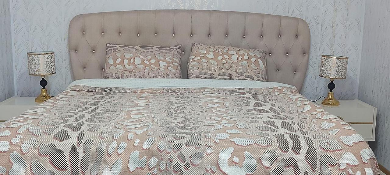 Beylikduzu Huzurlu Aile Yasam Sitesi Ful Donanimli Ev Apartamento