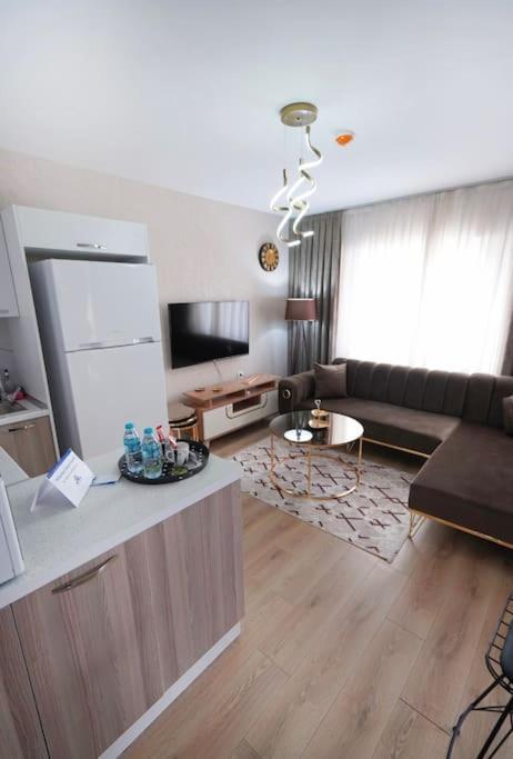 Two Bedroom King Deluxe Is9