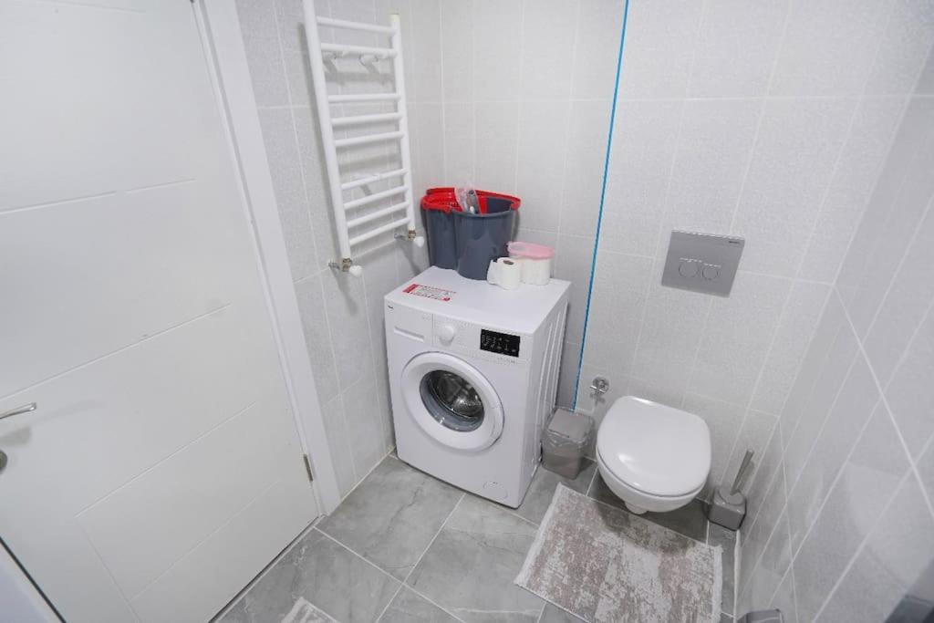 Two Bedroom King Deluxe Is9
