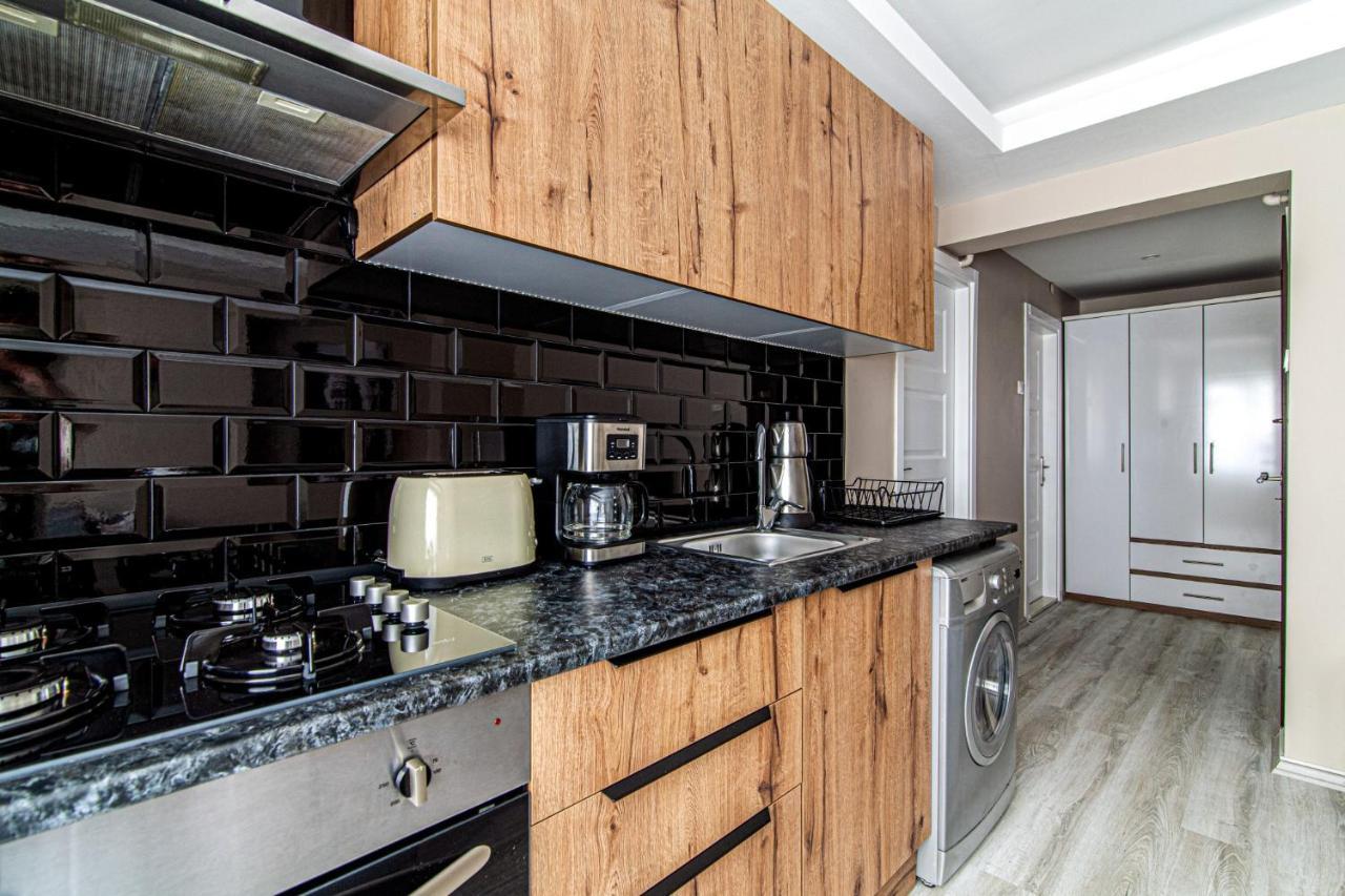 Apartment Flat Near Taksim Square With Balcony *