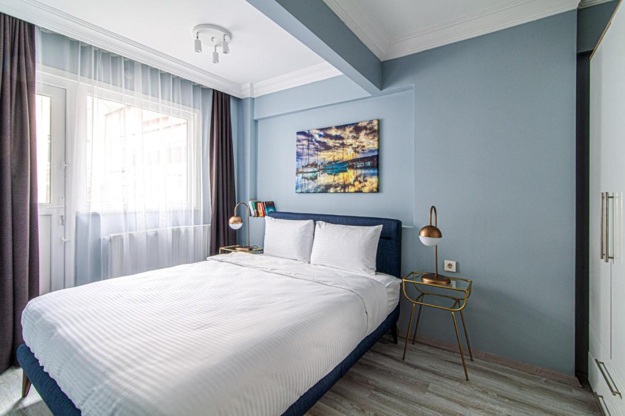 Flat Near Taksim Square With Balcony *