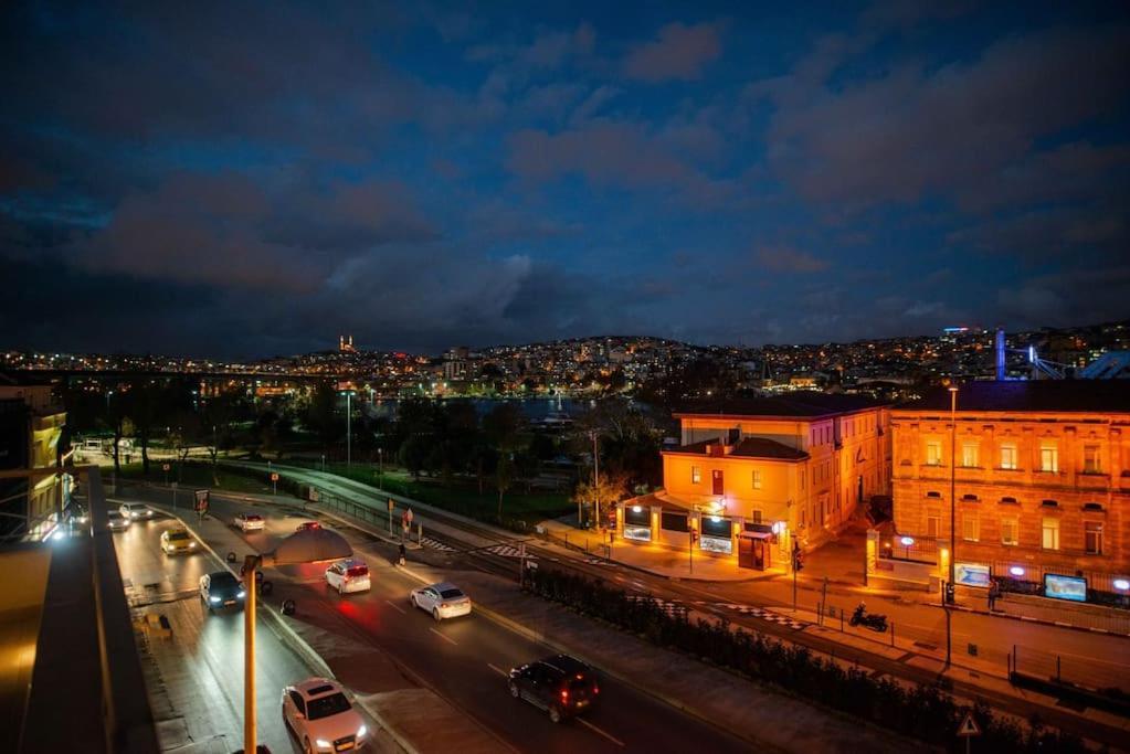 Apartamento Waterfront By The Tram - Terrace With Dome & Golden Horn View In Fatih *