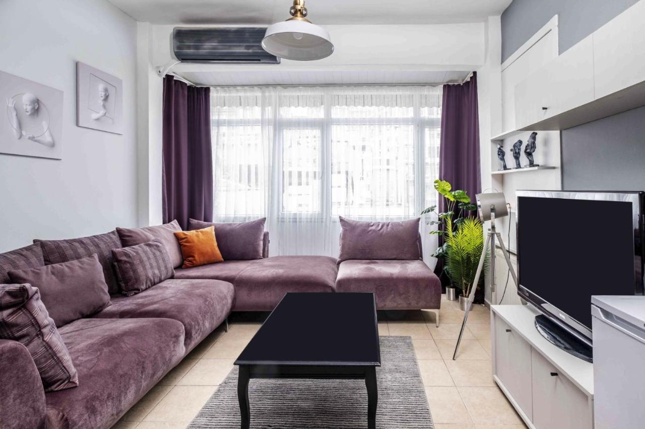 Sleek Flat With Excellent View In Cihangir Apartment Istanbul