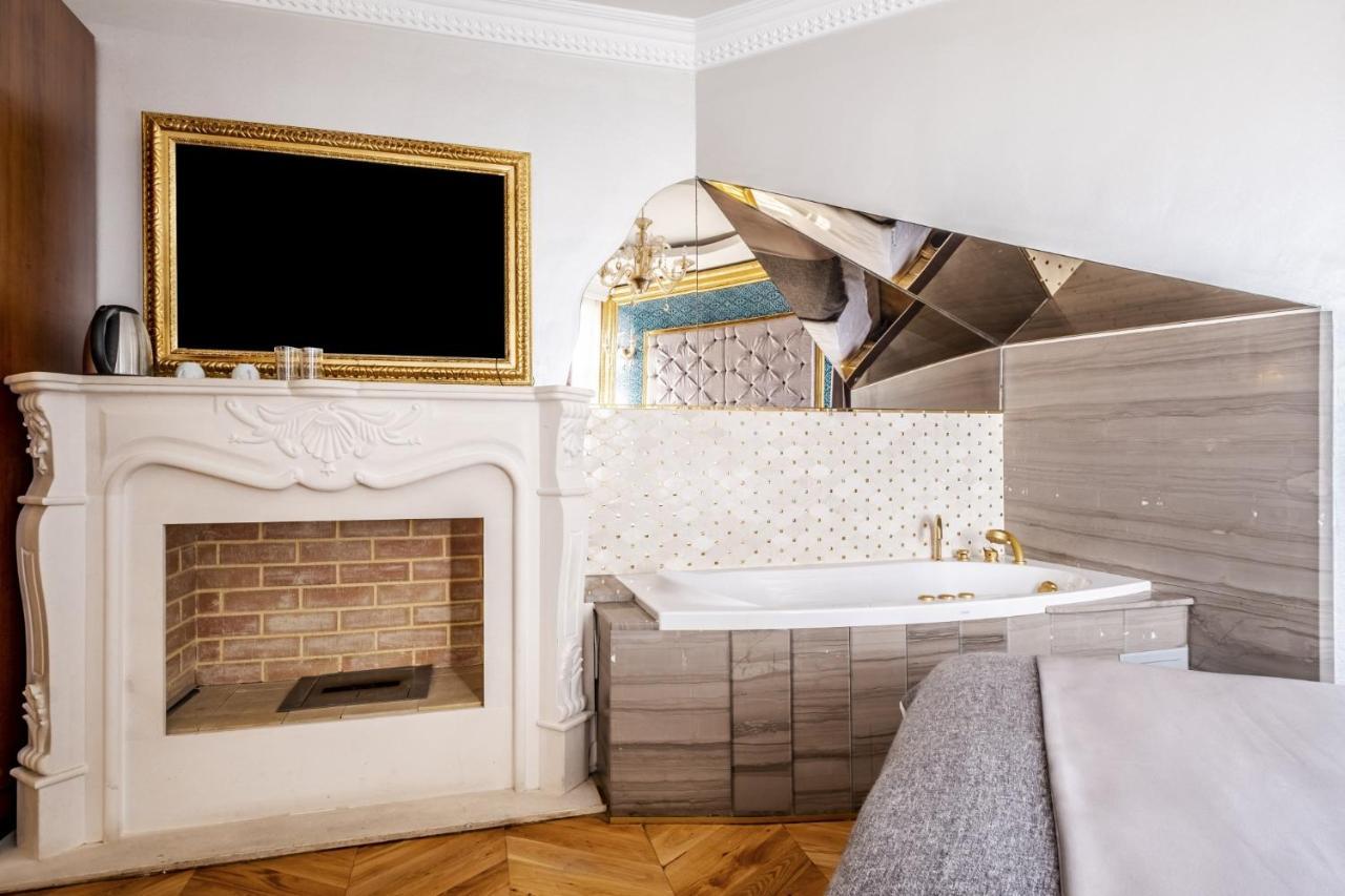 Splendid Studio In Historic Mansion In Beylerbeyi *