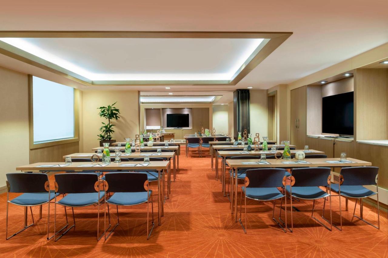 Renaissance Polat Bosphorus 5* Istambul