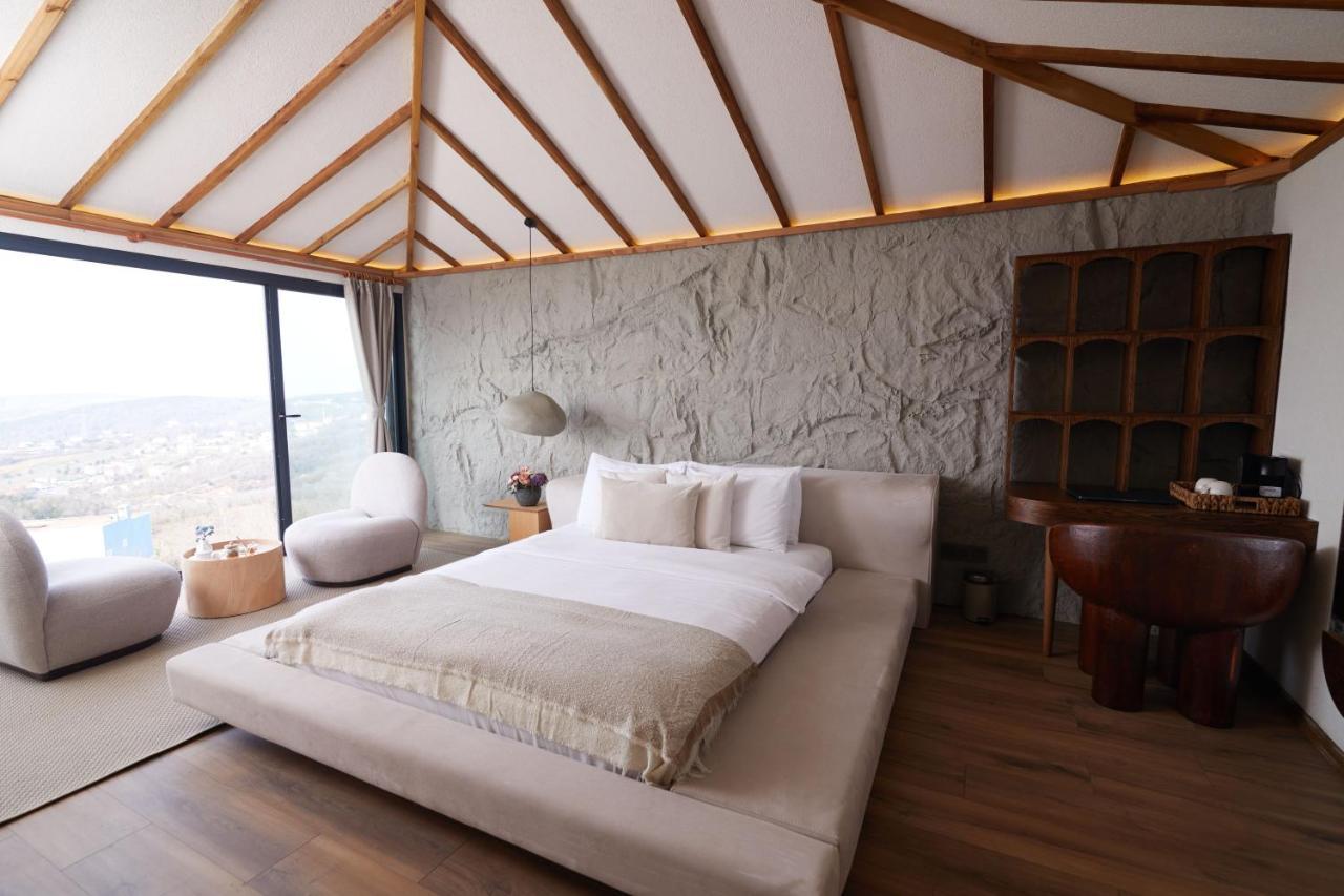 Nuba Country house *