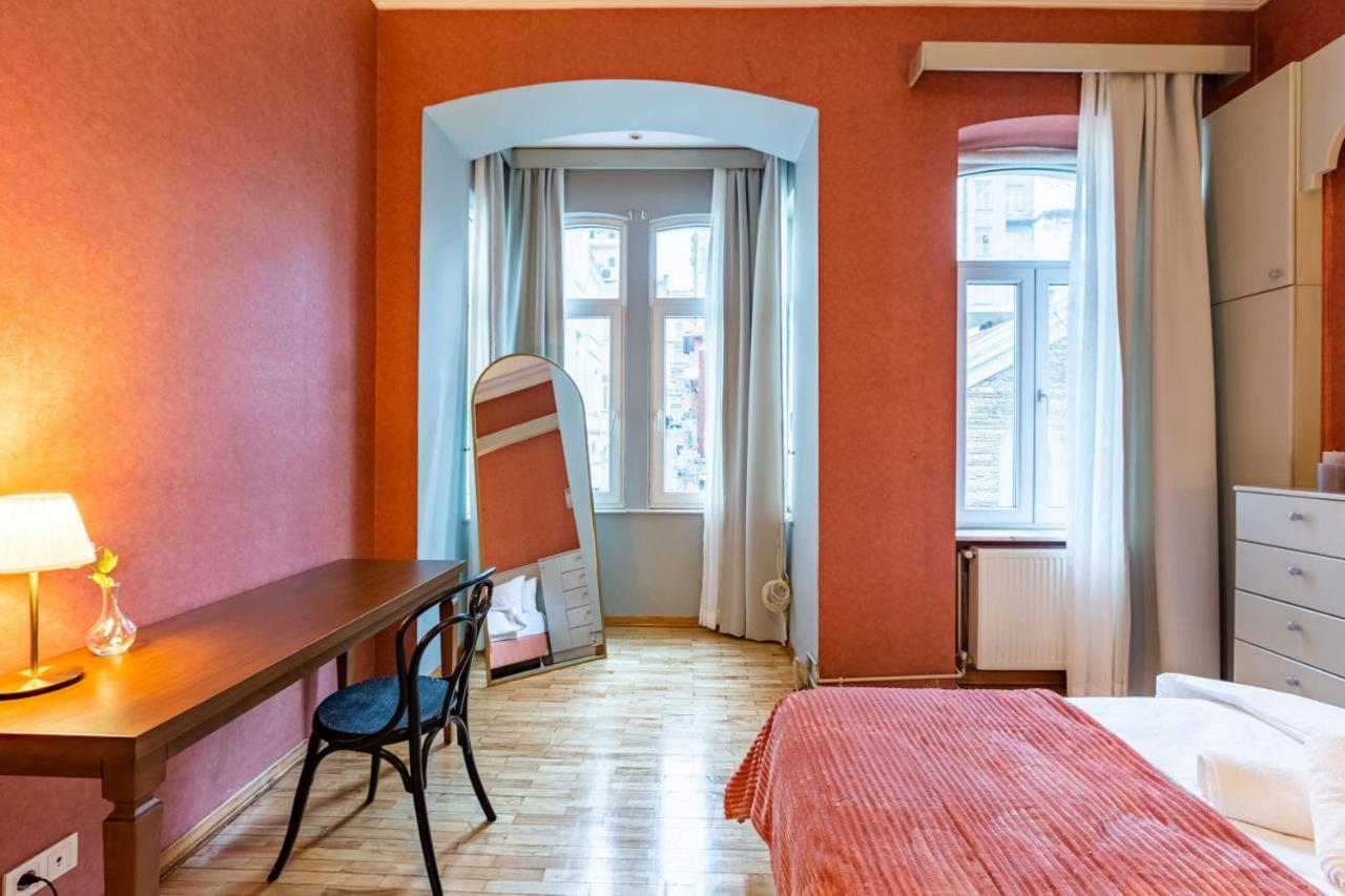 Enchanting Flat In Beyoglu With Bosphorus View Istanbul