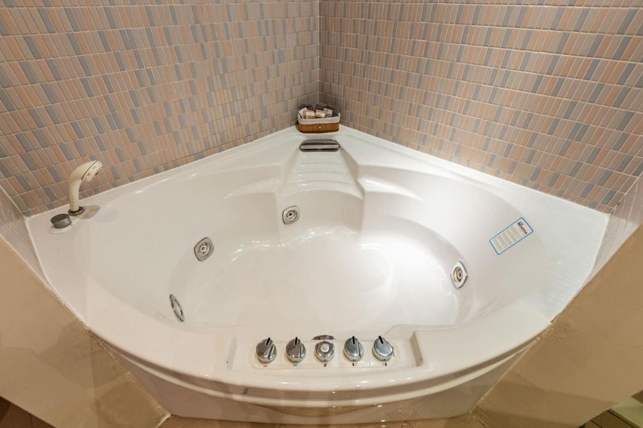 Enchanting Flat In Beyoglu With Bosphorus View Apartment *