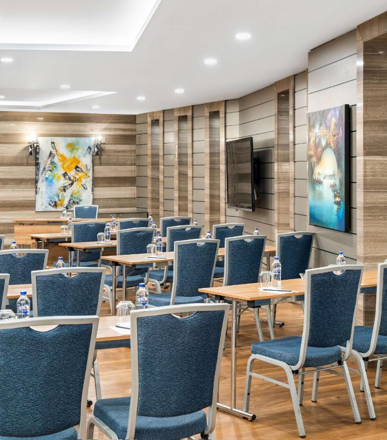 Hotel Radisson Blu Hotel, Sisli 5*