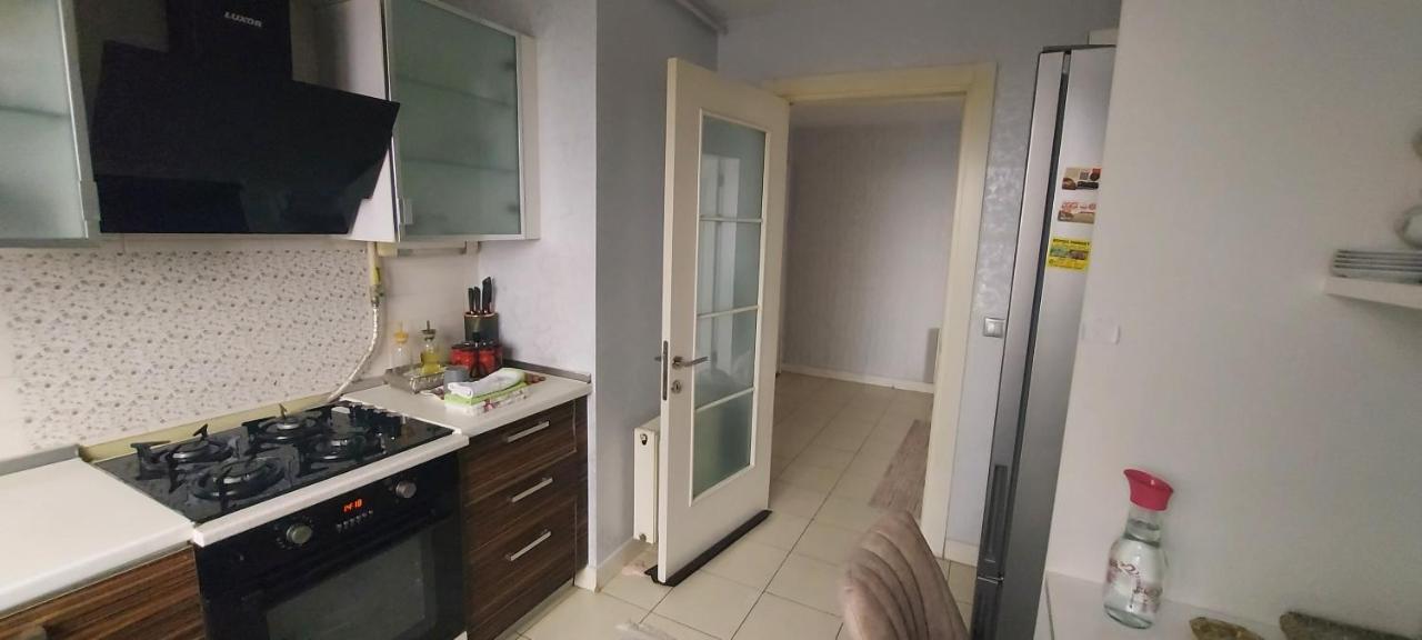 Apartamento Beylikduzu Huzurlu Aile Yasam Sitesi Ful Donanimli Ev