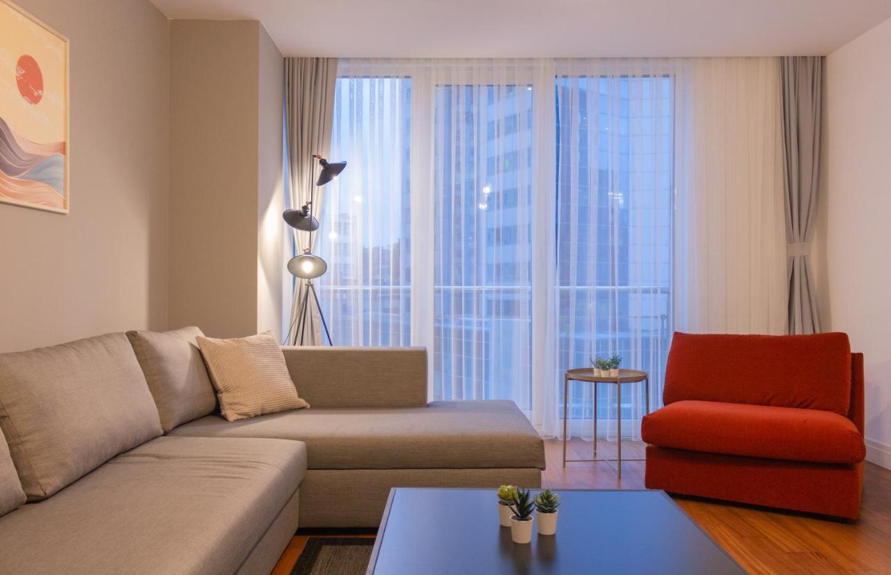Cozy Calm 2 Bedroom In Luxury Residence, Maslak Sariyer * Istanbul
