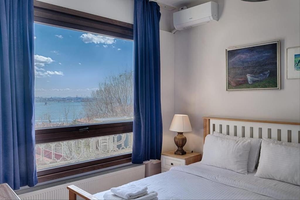 Apartment Gumussuyu By Azad Homes Istanbul