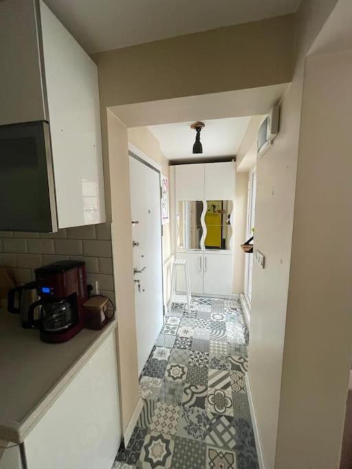 Terrace Flat In The Kadikoy Center *