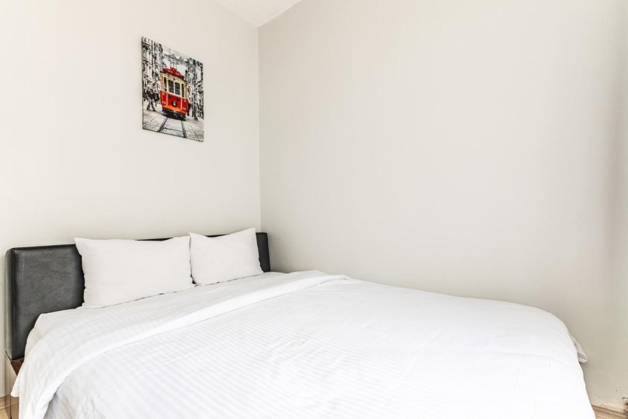 Lovely Flat Near Shore And Trendy Spots In Kadikoy Istambul