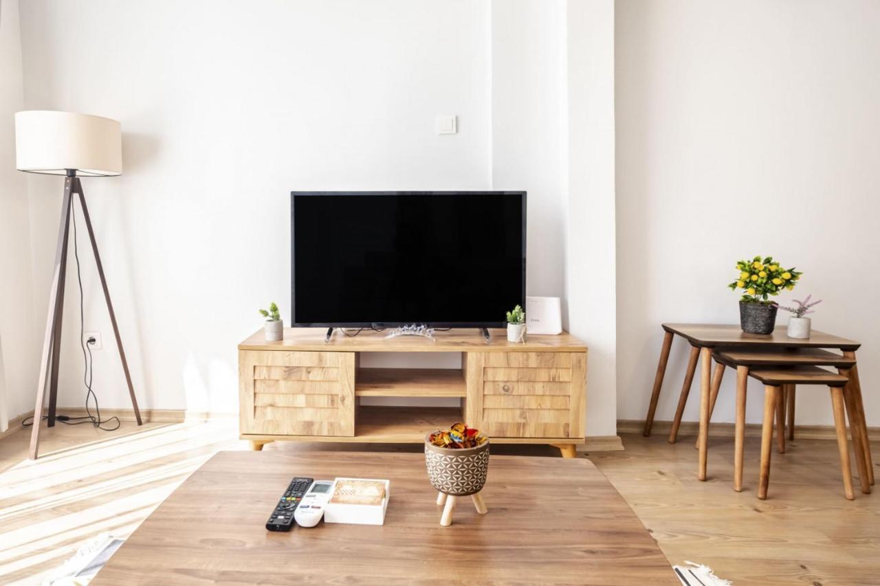 Lovely Flat Near Shore And Trendy Spots In Kadikoy