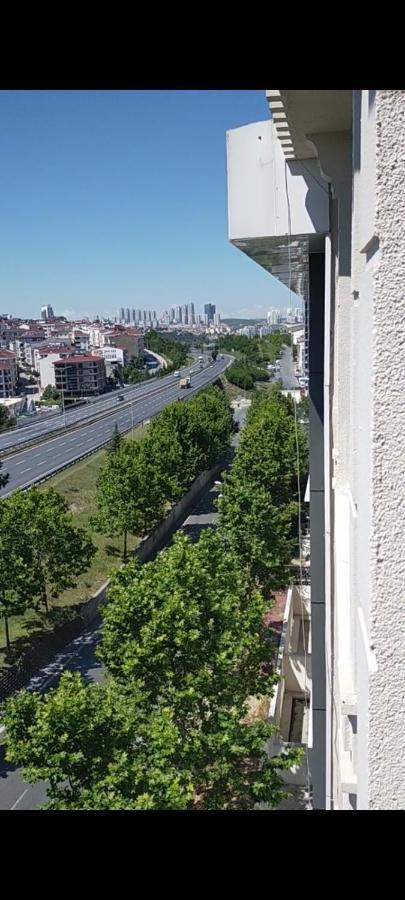 شقة مفروشة في Furnished In * Istanbul