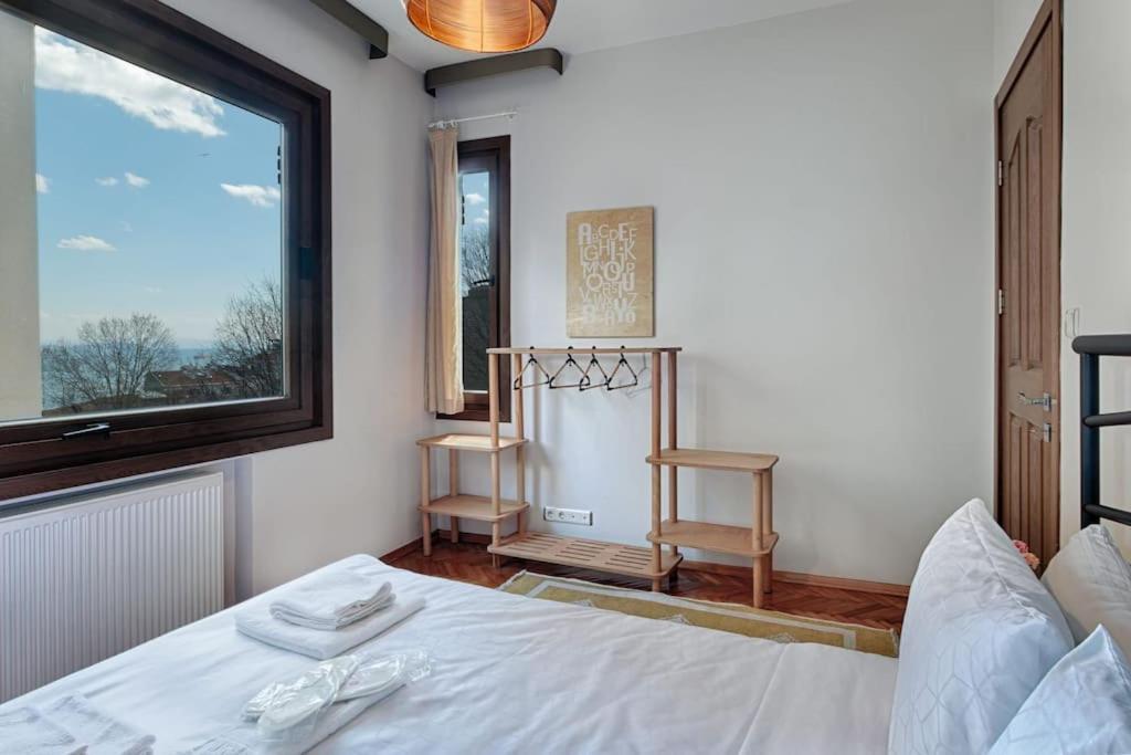 Gumussuyu By Azad Homes Apartment *