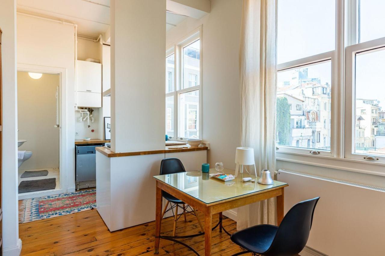 Apartment Eclectic Near Galata Tower In Beyoglu Istanbul