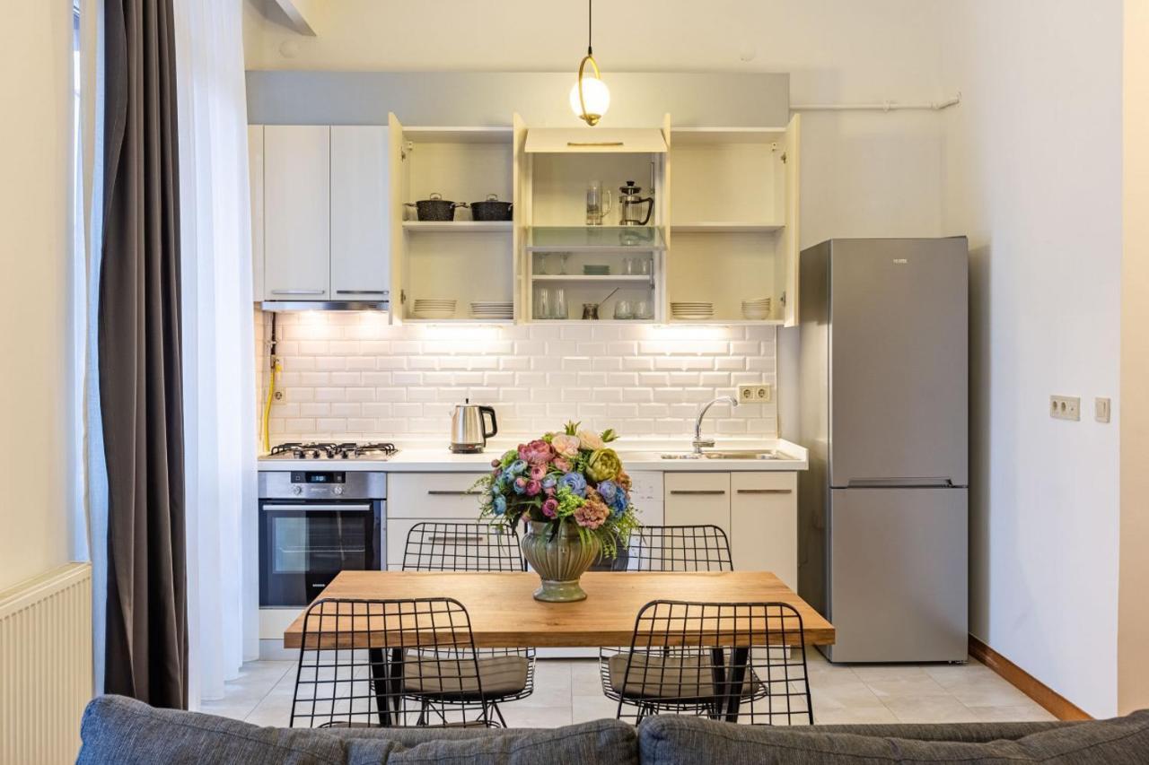 Lovely And Comfy Flat In Umraniye Apartment