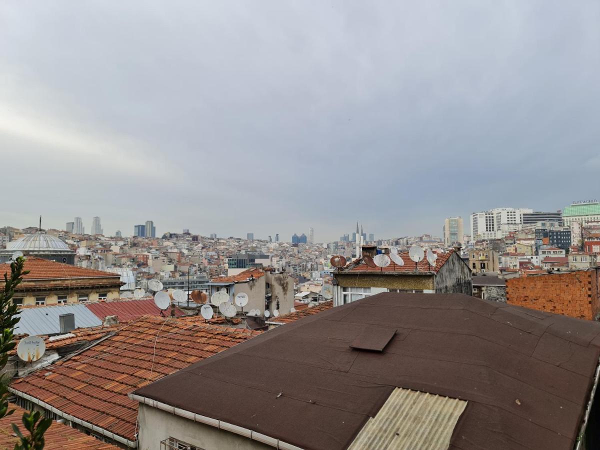 Peramira * Istanbul