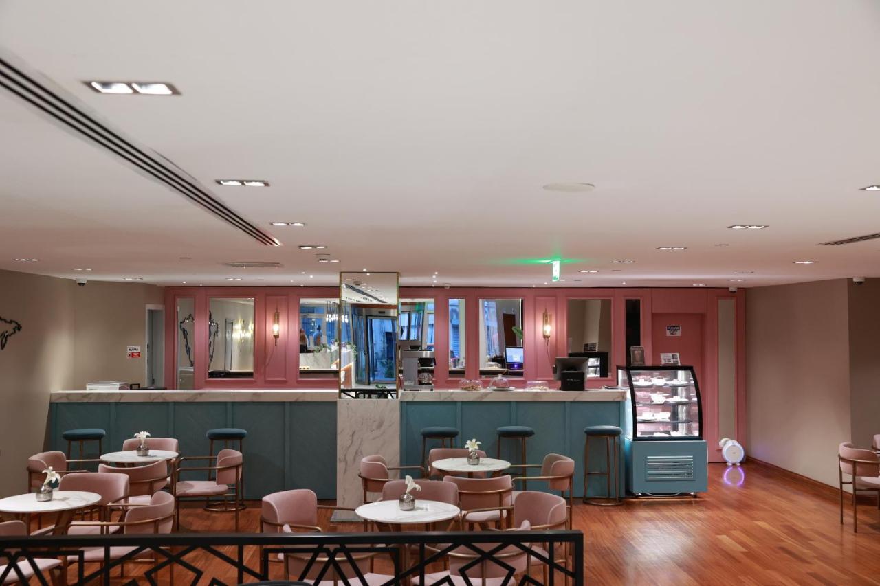 Nova Plaza Crystal & Hotel 4*