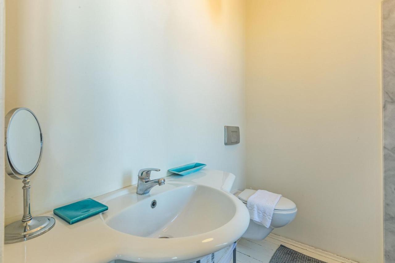Eclectic Near Galata Tower In Beyoglu Apartment