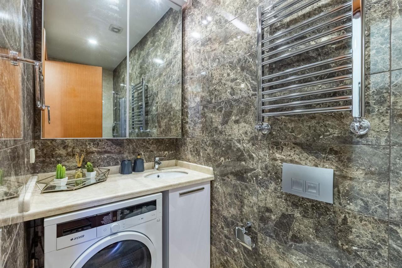 Lovely And Comfy Flat In Umraniye *