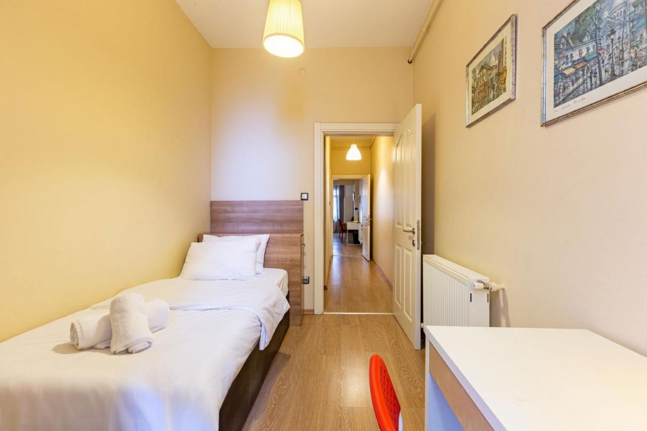 Apartment Flat 10-min Walk To Taksim Square In Sisli *