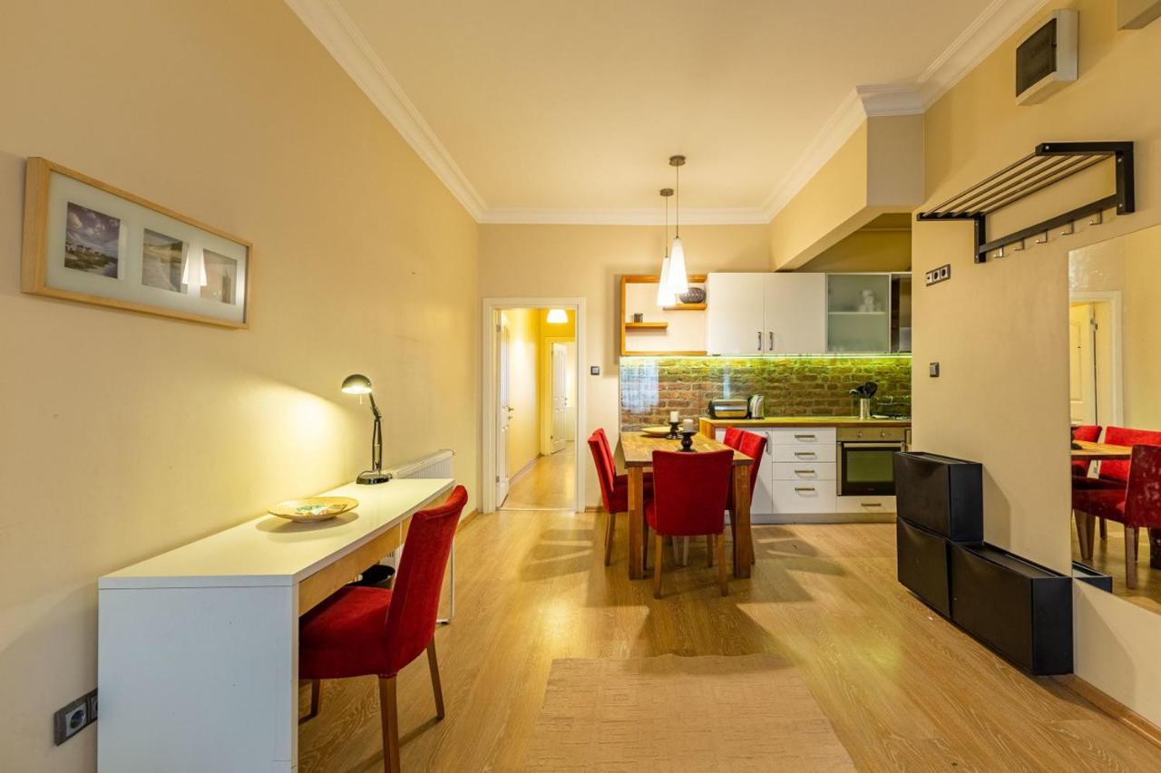 Apartment Flat 10-min Walk To Taksim Square In Sisli *
