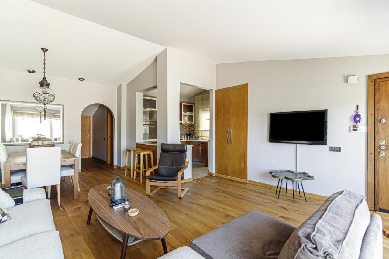 Bosphorus View Flat With Terrace In Arnavutkoy Apartment Istanbul