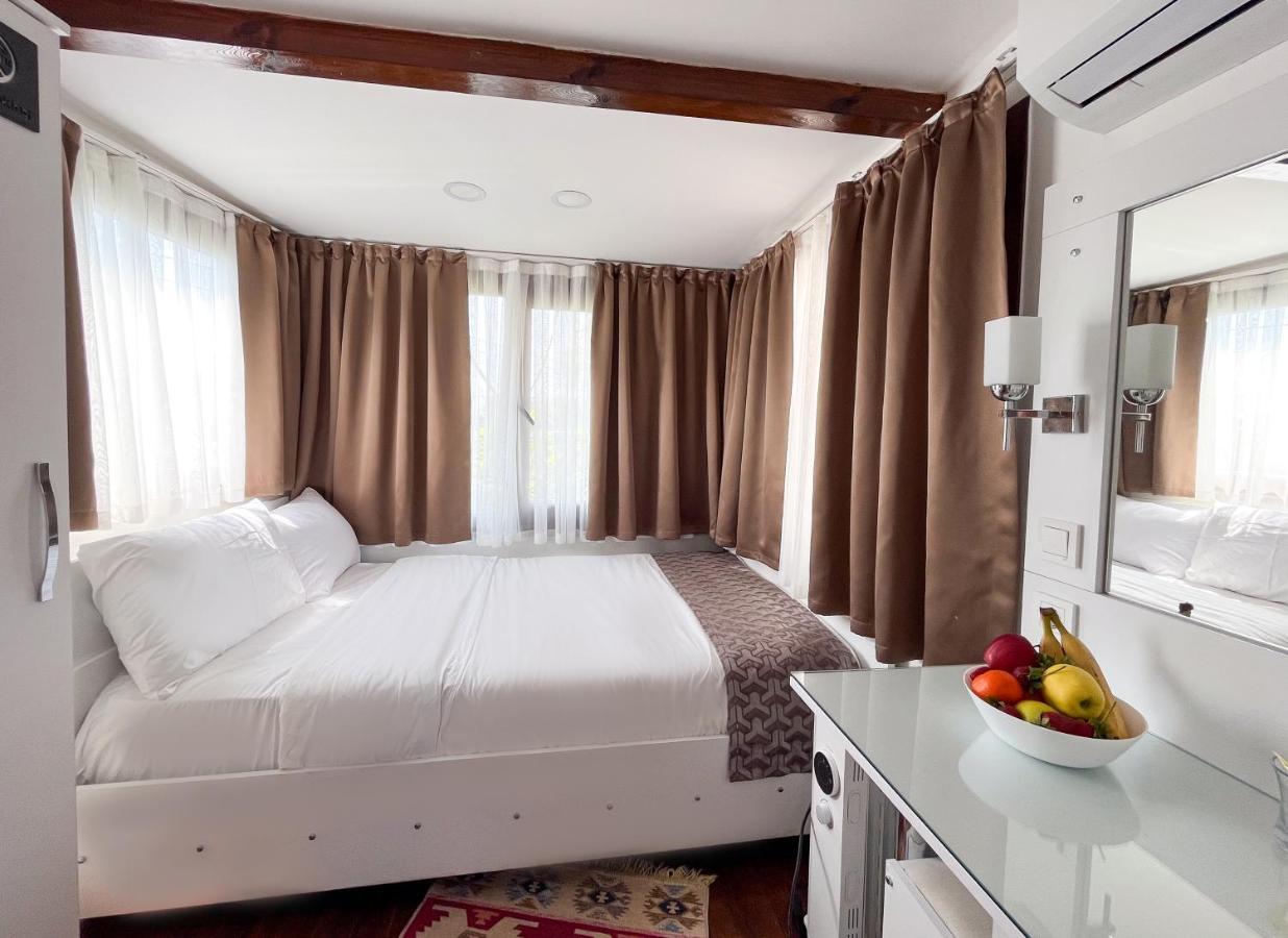 Hotel Galley 3*