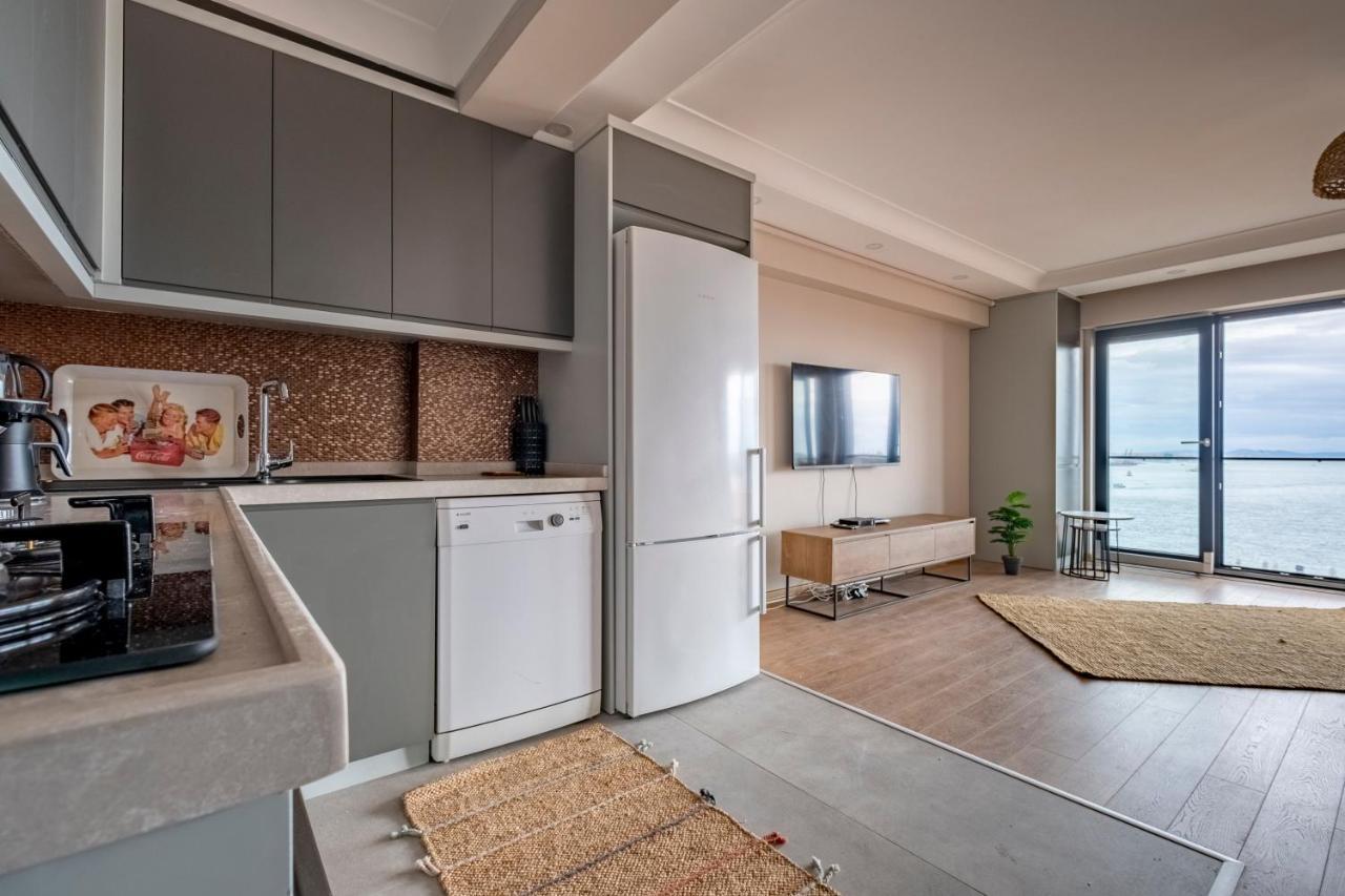 Apartment New And Modern Flat With Sea View *