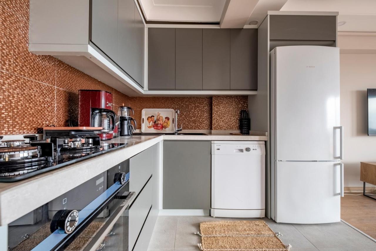 New And Modern Flat With Sea View *
