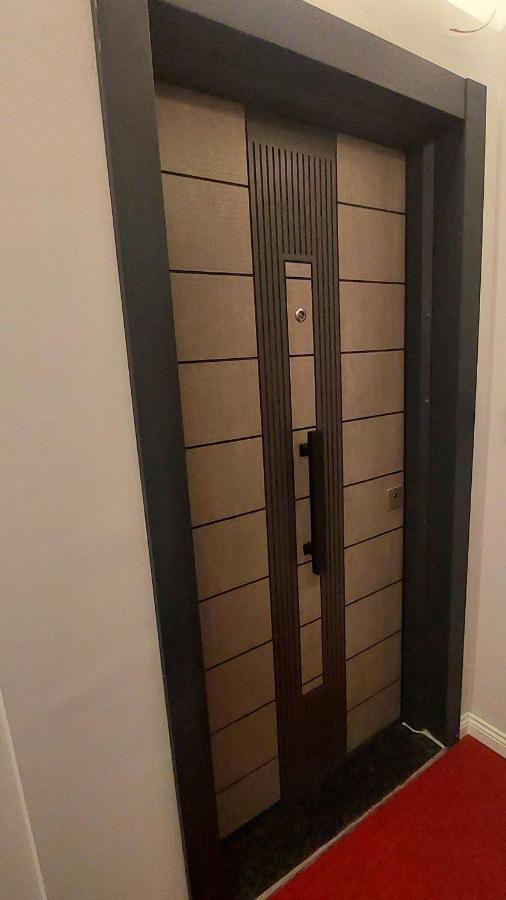 Apartment No 4 Istanbul
