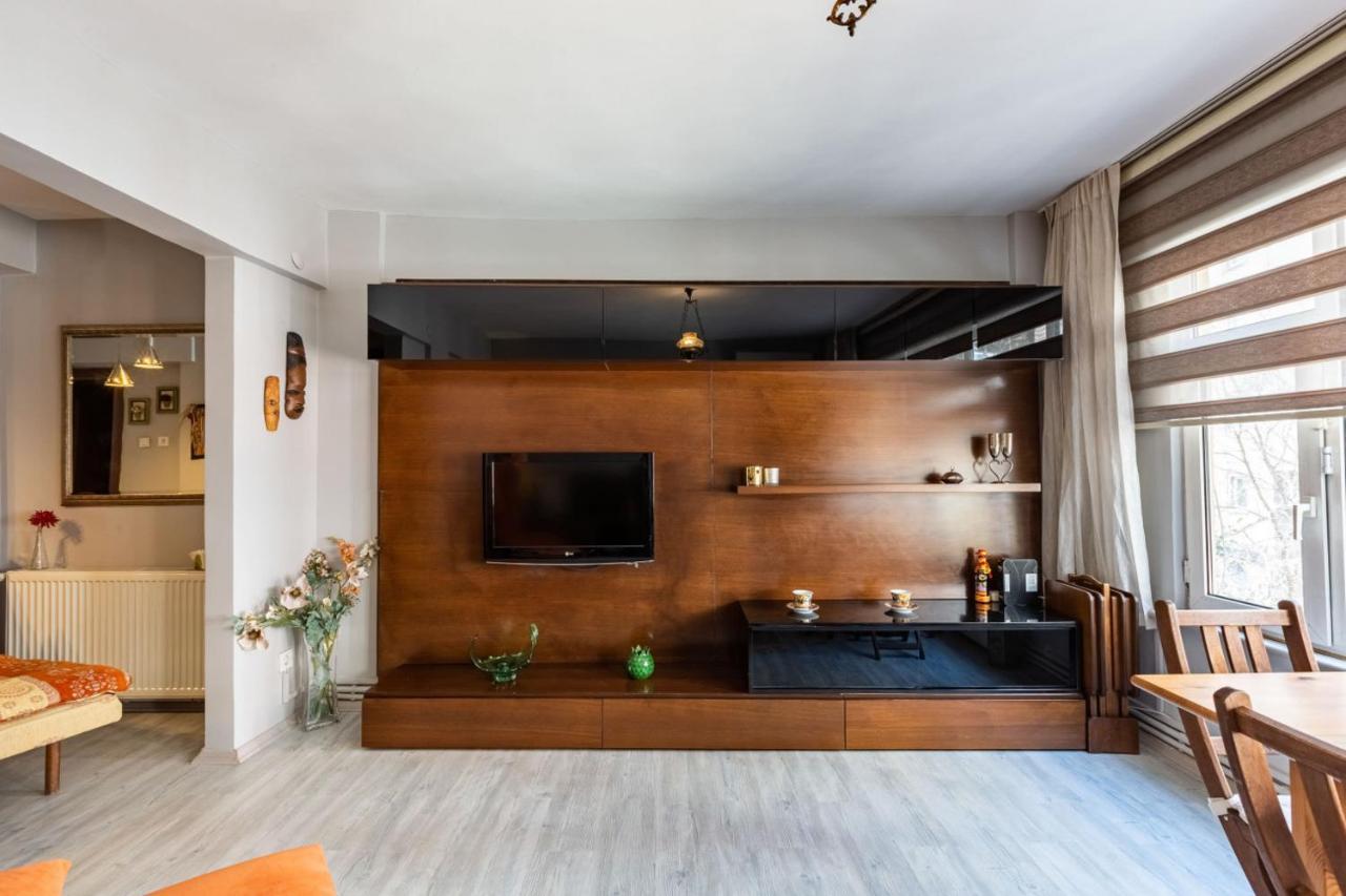 Stylish And Cozy Flat In Ortakoy Besiktas Apartment