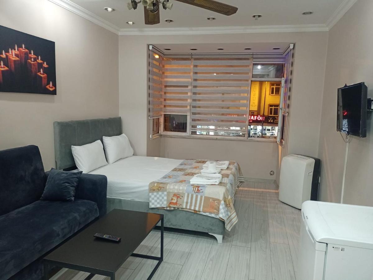 Aparthotel Ava *