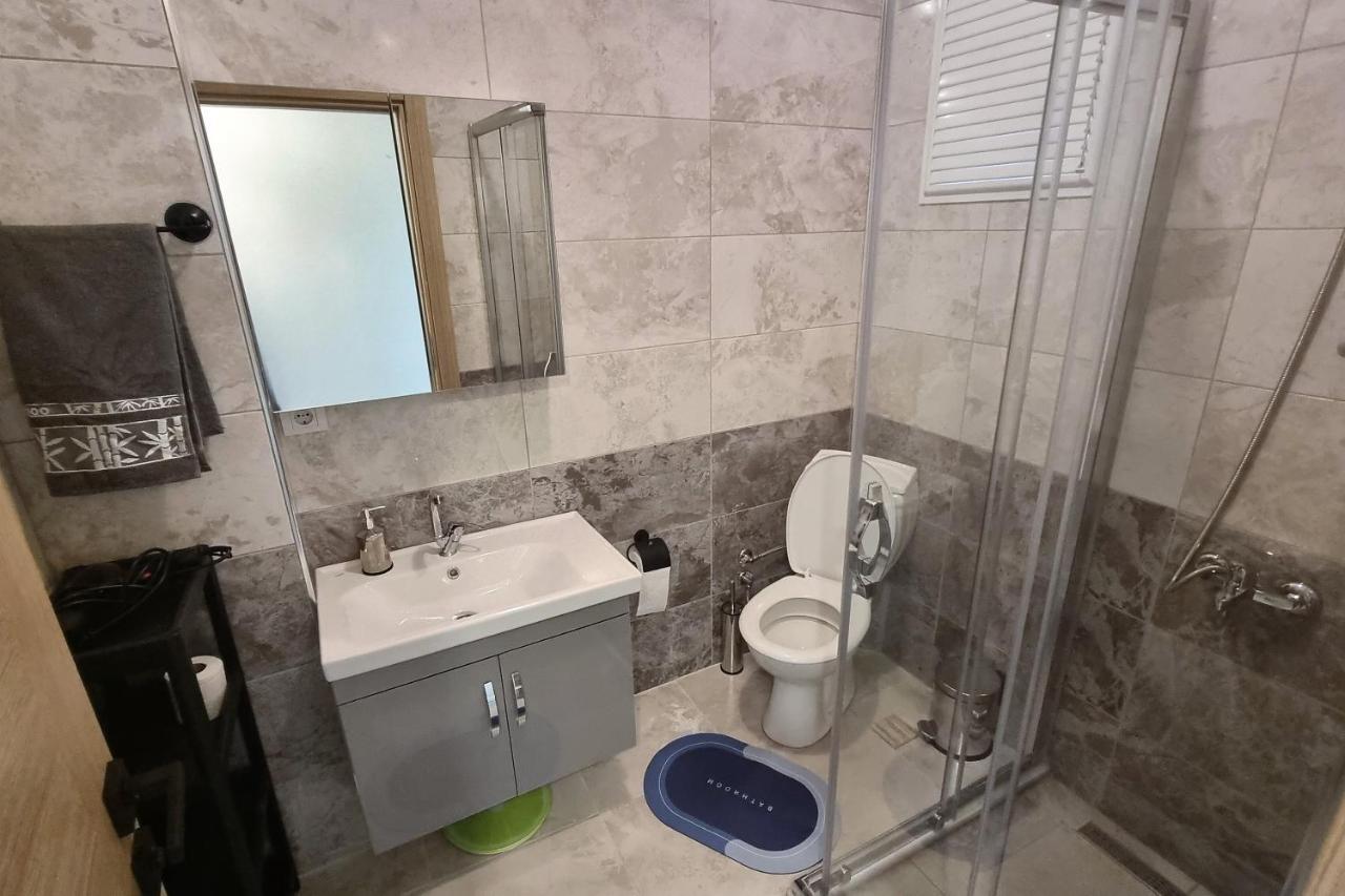2 Bedroom - In The Hearth Of Kadikoey * Istanbul