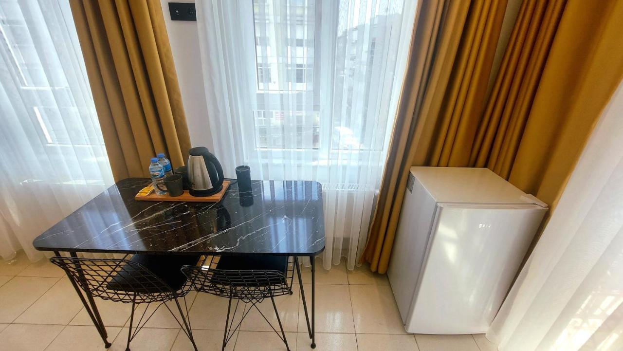 Apartment No 4