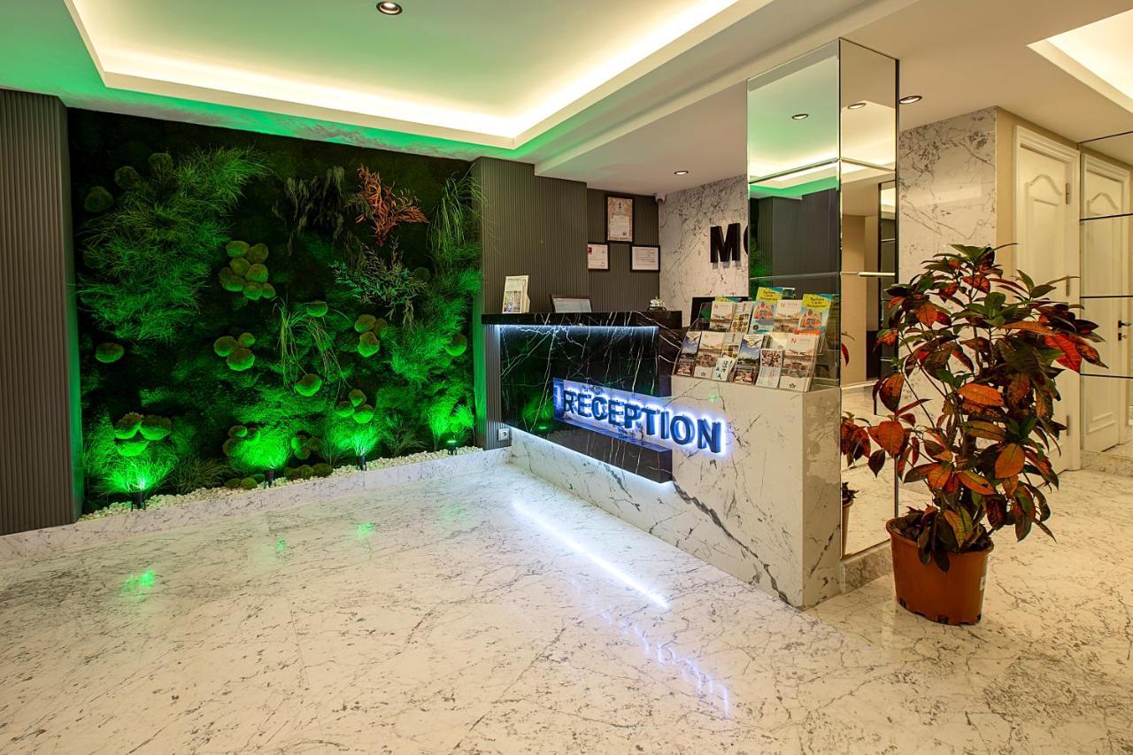 Aparthotel Moss 4*