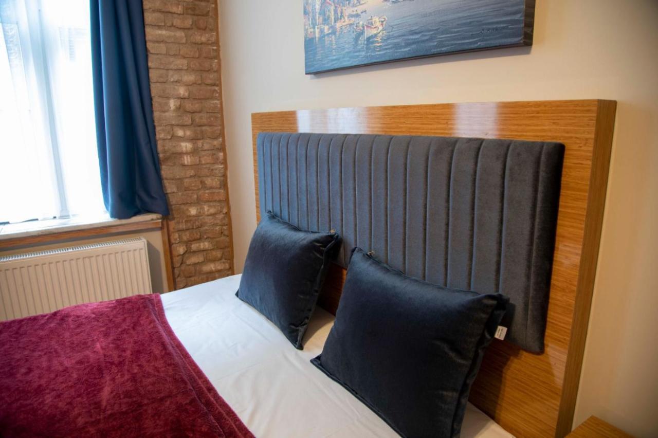 Aparthotel Apartof (adults Only)