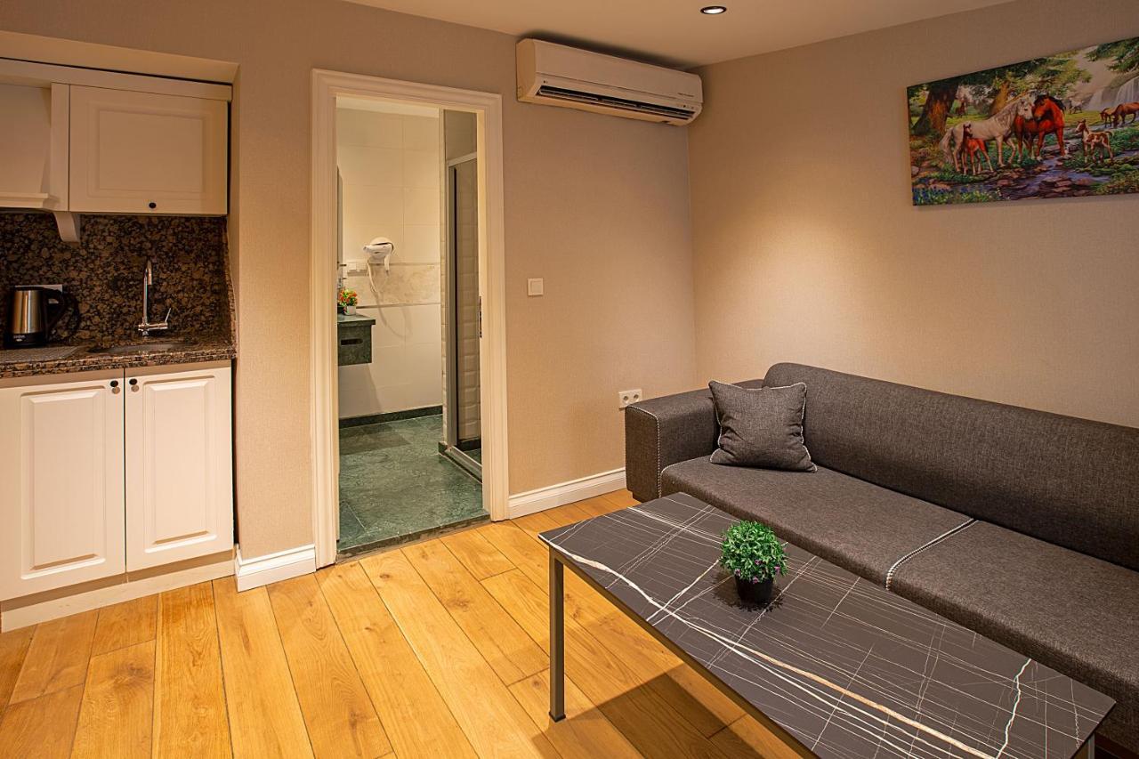 Aparthotel Moss 4*
